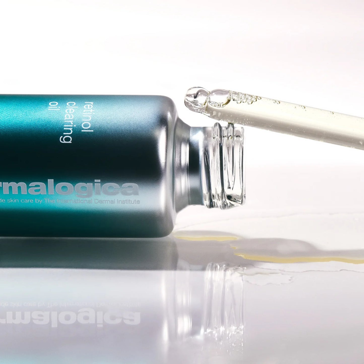 packshot2 - huile de nuit purifiante au rétinol - Dermalogica - Marine Lemaitre Skincare - Soin Peau Nantes